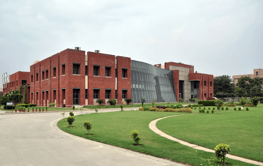 Jaipuria Institute of Management 2024-25