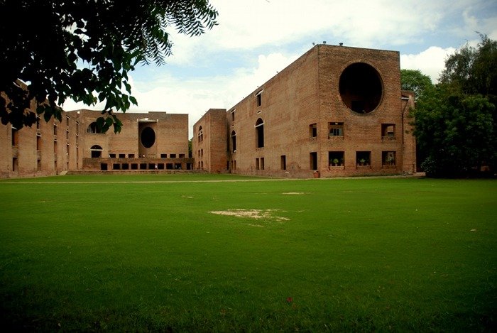 Top 30 MBA Colleges in India 